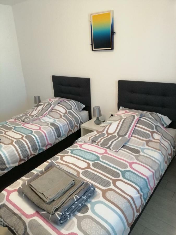 Studio Apartment Mila PUY Eksteriør bilde