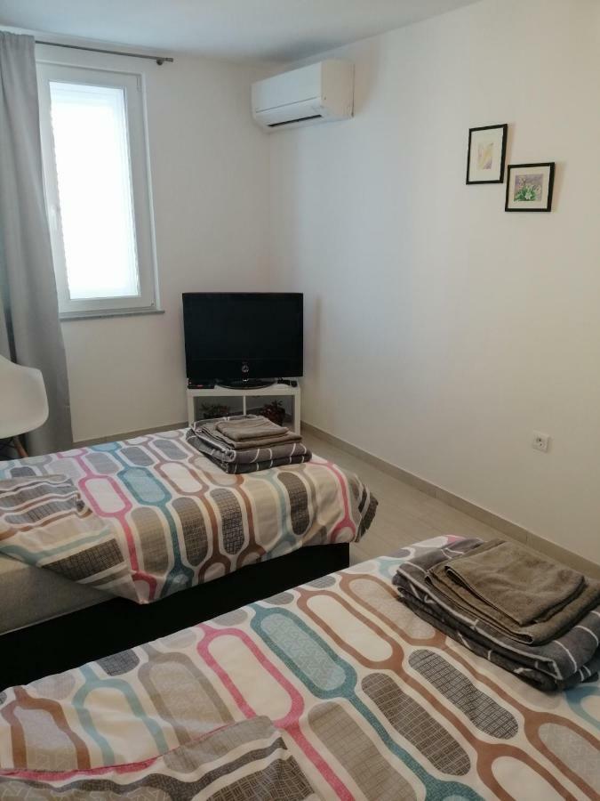 Studio Apartment Mila PUY Eksteriør bilde