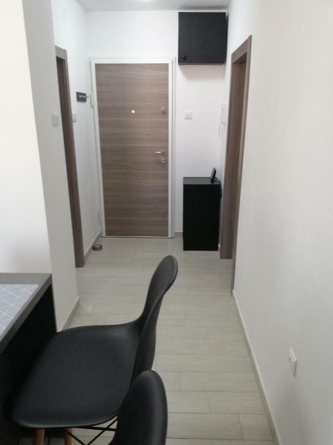 Studio Apartment Mila PUY Eksteriør bilde