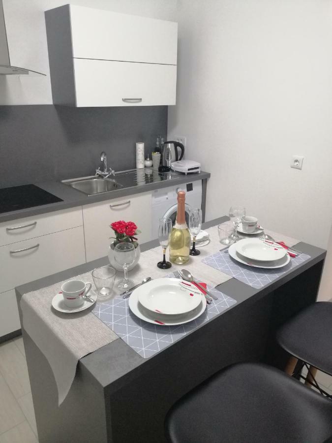 Studio Apartment Mila PUY Eksteriør bilde